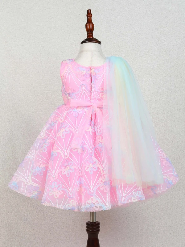 69ff038cd35cb1778320268.webp